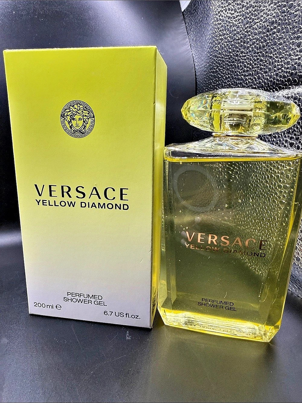 Versace Yellow Diamond Perfumed Shower Gel 200 ml NWT